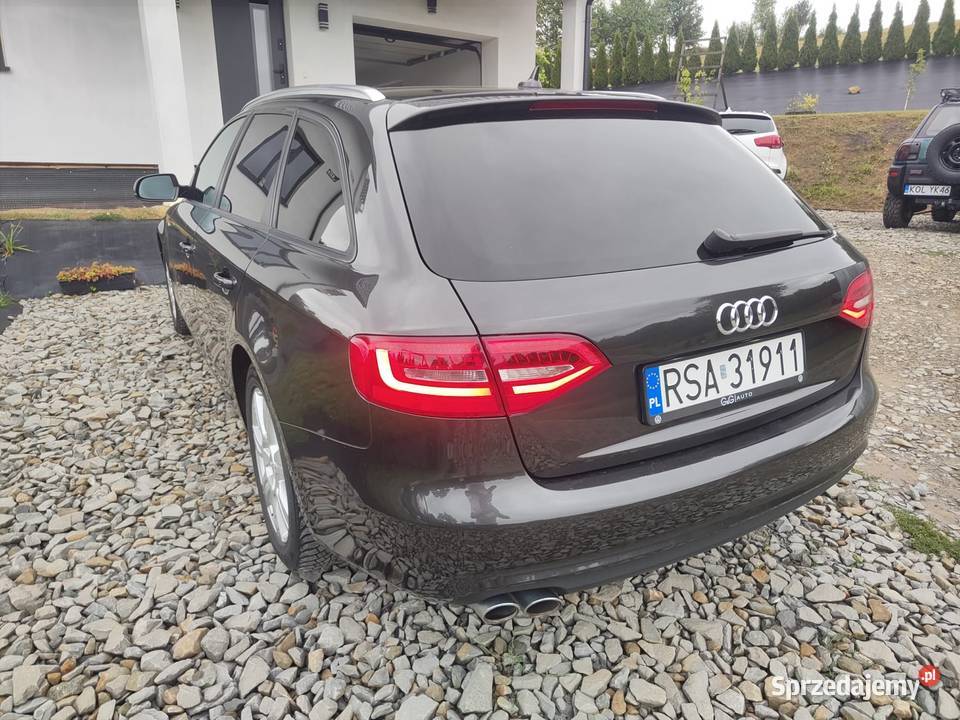 Audi A4 B8 Avant 20 TDI 177 SLINE BiXenon BONAVI światła przeciwmgielne A4 Falejówka