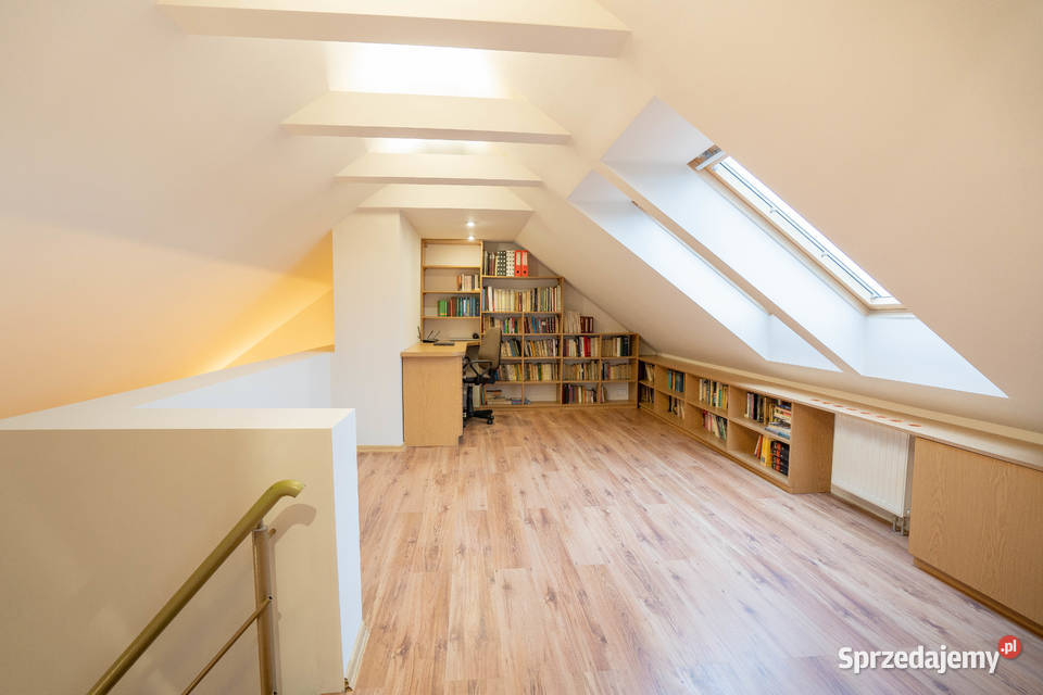 Dwupoziomowe mieszkanie z antresolą Nowe Miasto oddzielna kuchnia Białystok sprzedam