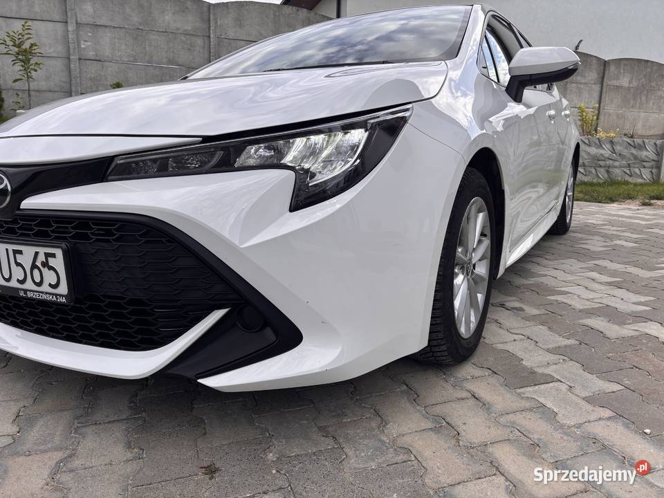 Corolla 12T salon Polska Bezwypadkowy serwis ASO Brzeziny