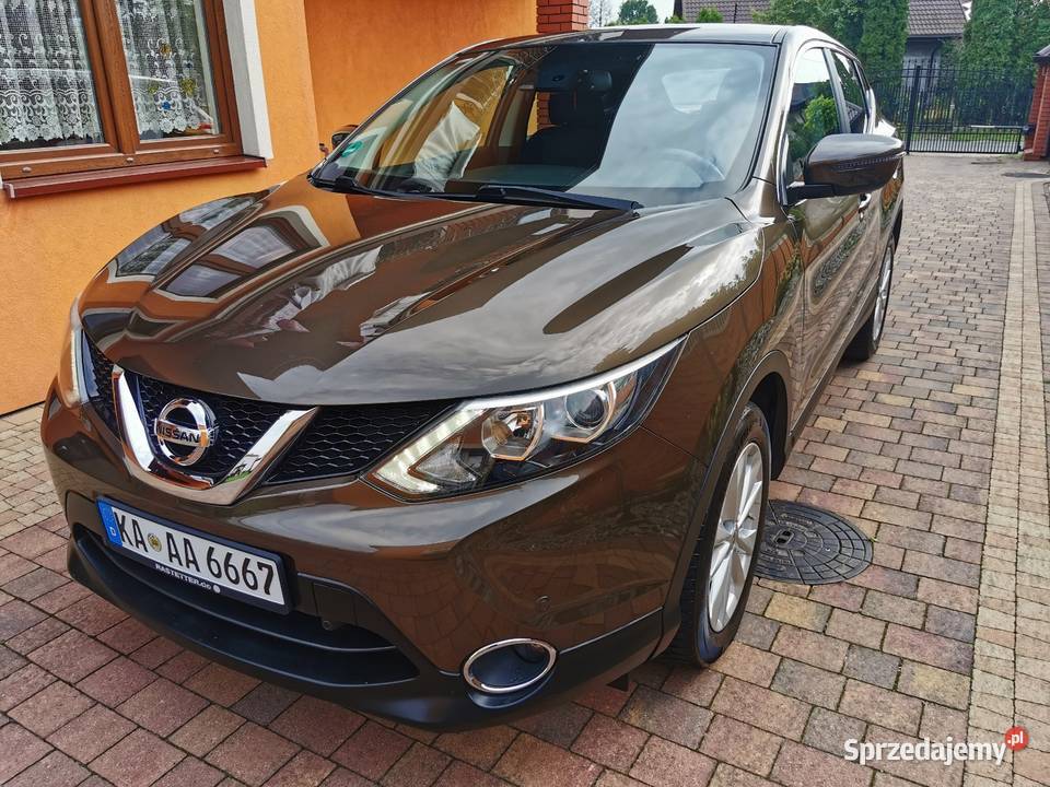 Nissan Qashqai 11J 12 benzyna automat 86 podgrzewane fotele Tłuszcz