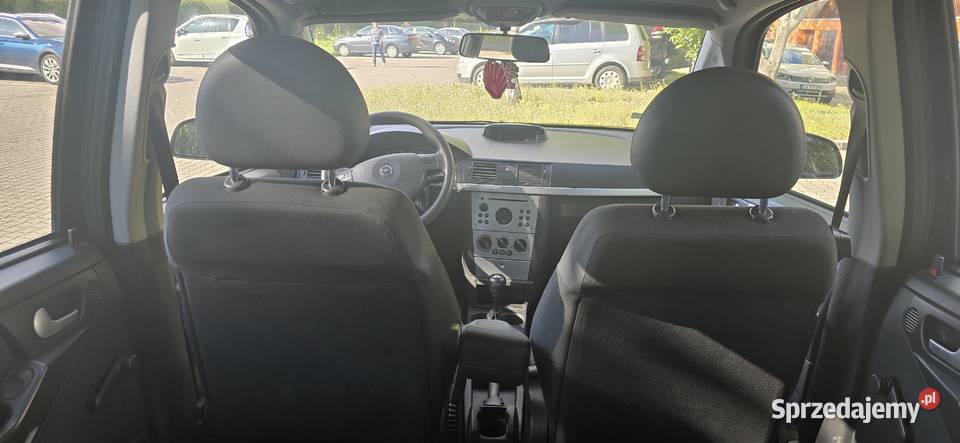Opel Meriva 16 benzyna klimatyzacja alufelgi