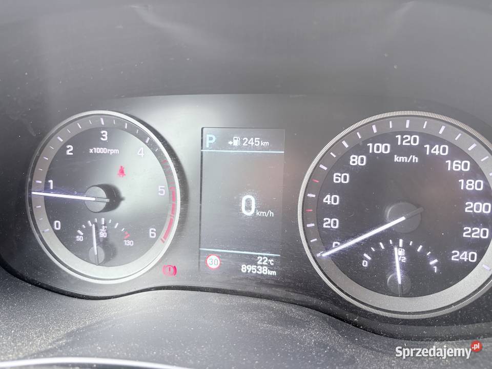 Hyundai Tuscon 20 CRDi 185 4x4 Automat światła do jazdy dziennej Dalborowice