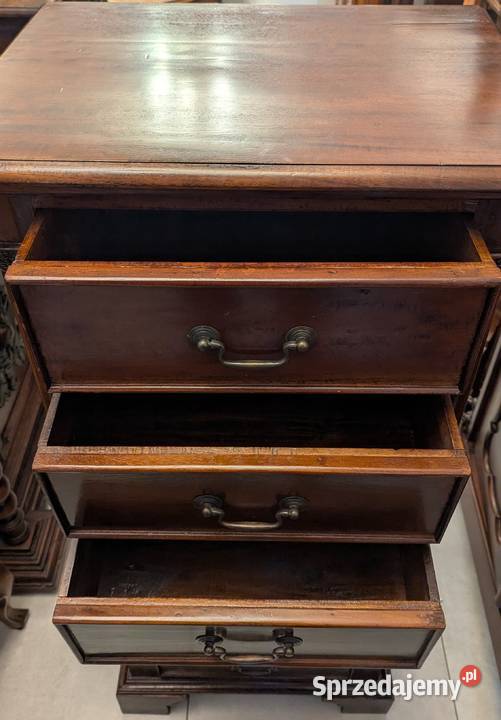 Piękna wysoka szyfonierakomoda kolonialna sklep śląskie Dąbrowa Górnicza