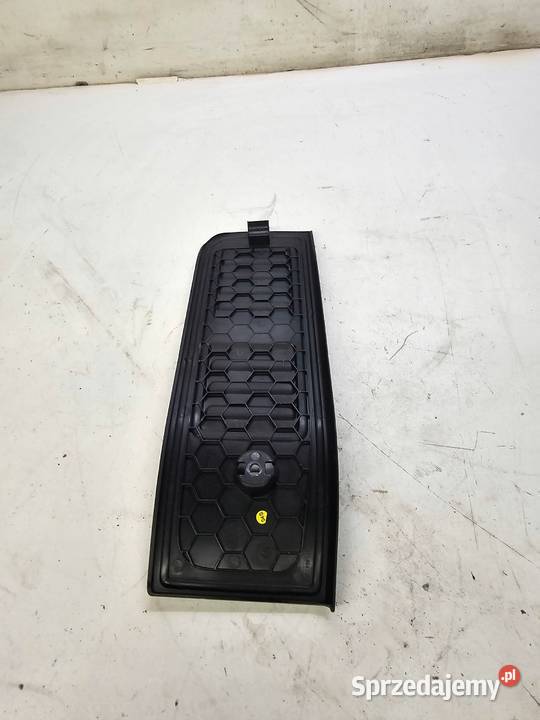 PODNÓŻEK PODSTOPNICA AUDI A6 C8 4K1864777B Przystajń
