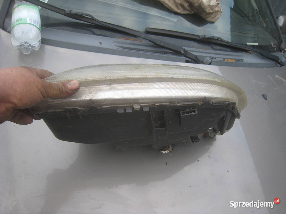 Reflektor lewy lampa lewa Citroen Xsara I 9701