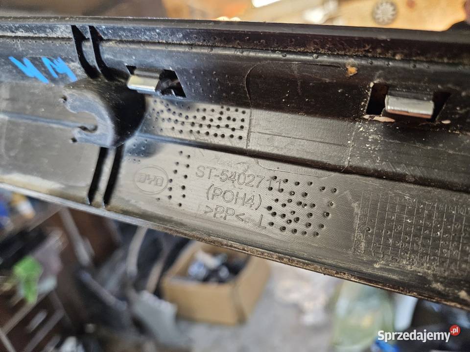BYD TANG II LISTWA DRZWI LEWY PRZÓD LEWA osobowe Międzychód sprzedam
