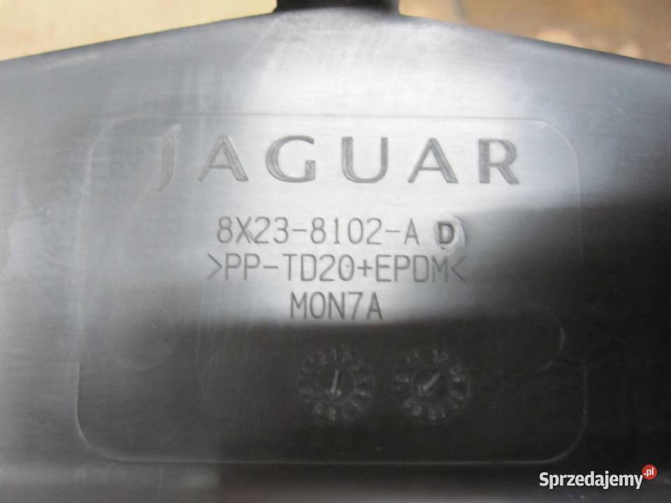 JAGUAR XF I 09r kierownica prowadnica powietrza