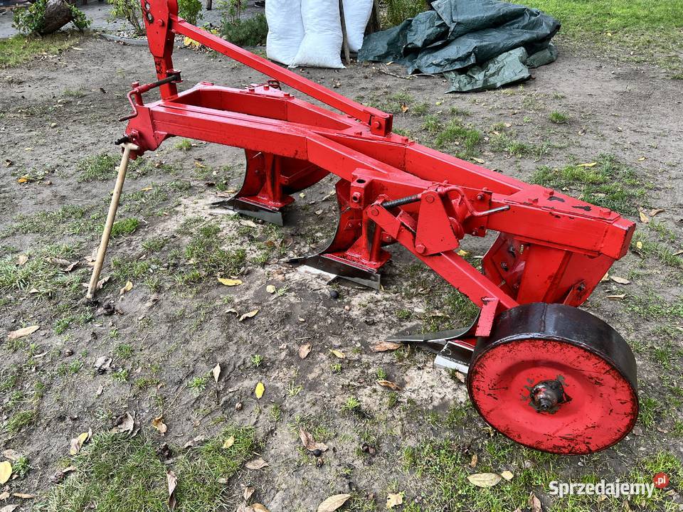 Pług 3 skibowy zagonowy