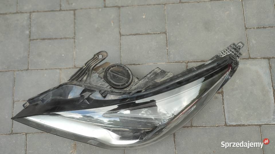 Lampa reflektor przedni Opel Astra K lewy przód osobowe Czarnków sprzedam
