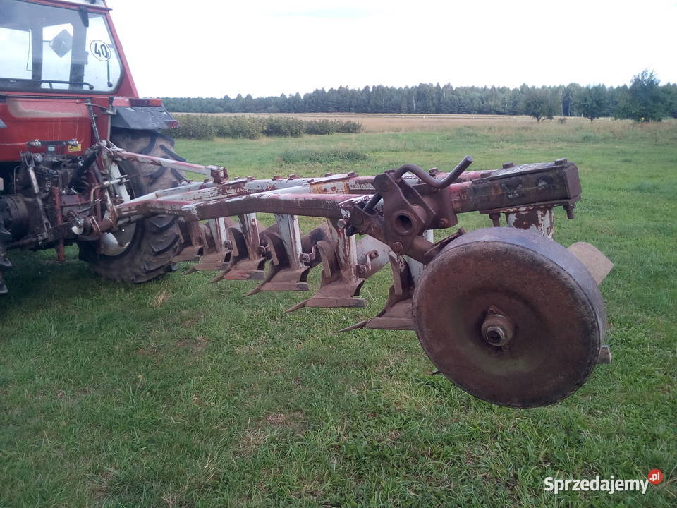 Pług podorywkowy 7 skibowy Unia Grudziądz