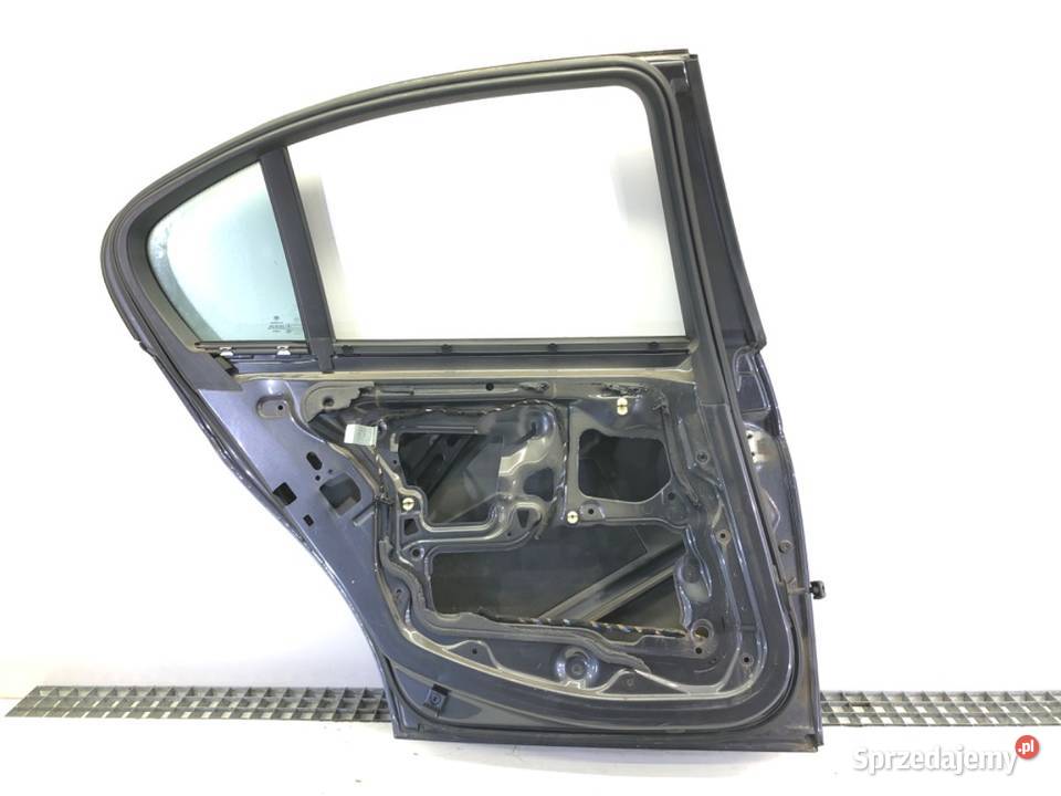 DRZWI LEWY TYŁ BMW E90 SedanLimuzyna 0412 osobowe sprzedam