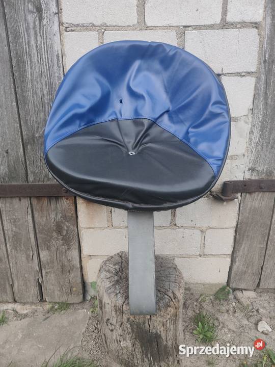 Siedzenie ursus z pokrowcem Rzeczyca