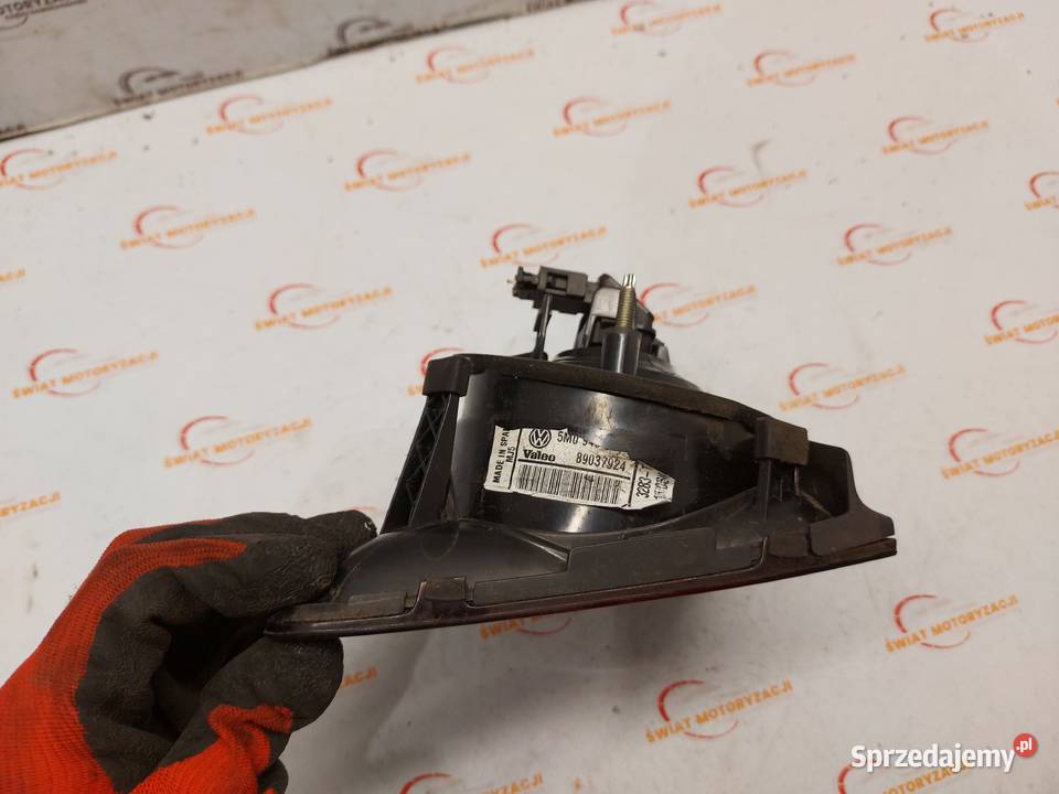 VW GOLF V PLUS 06r lampa lewa tył w klapę świętokrzyskie sprzedam