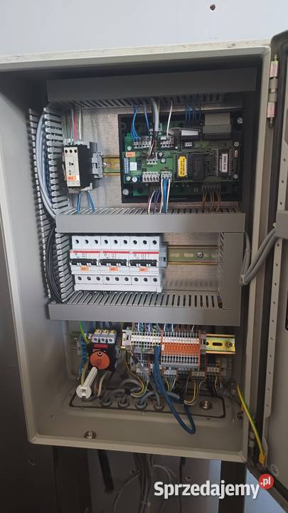 Zestaw 3 pomp hydroforowych Grundfos CRE 1640 Lubin
