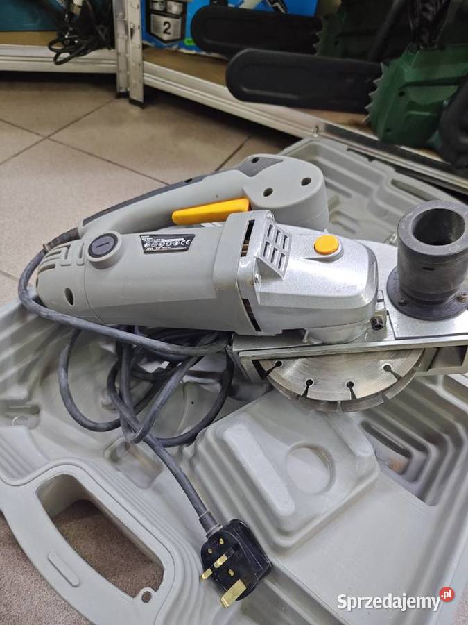 Bruzdownica titan 1700w ttb293wch Golub-Dobrzyń sprzedam