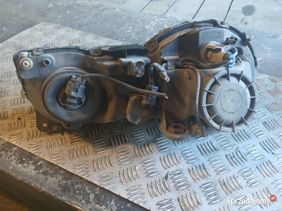 Lampa prawa przednia Jaguar Stype EU Radłów