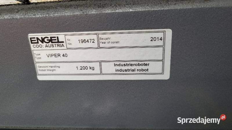 Wtryskarka Engel ES 2550400 HL z robotem Viper Białogard