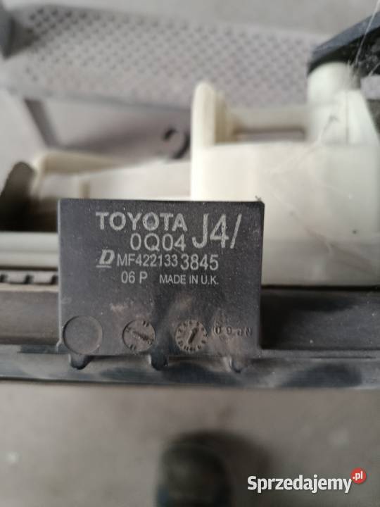 Toyota Yaris 10 2013 komplet chłodnic z Piekoszów