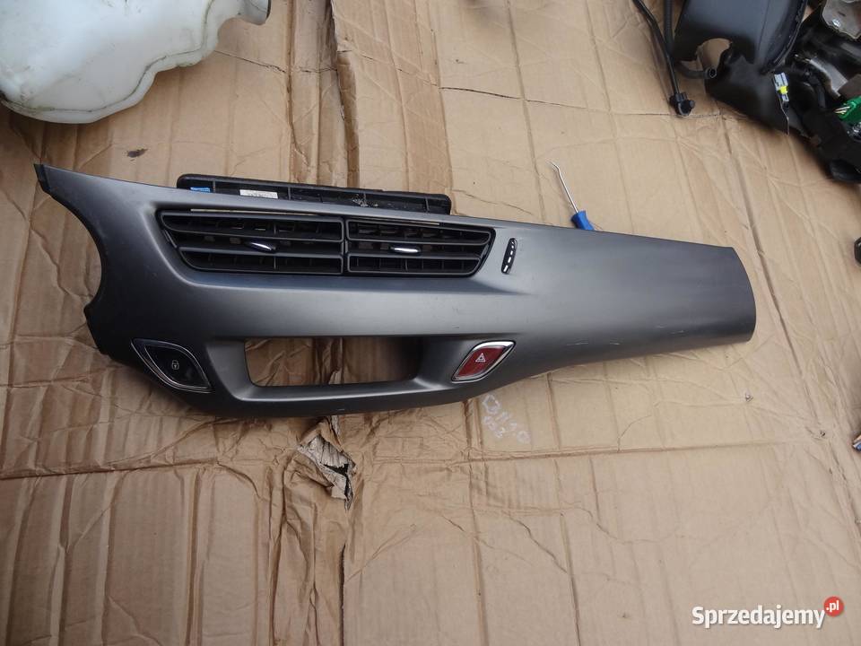 LISTWA OZDOBNA KONSOLI KRATKI NAWIEWU C3 II DS3