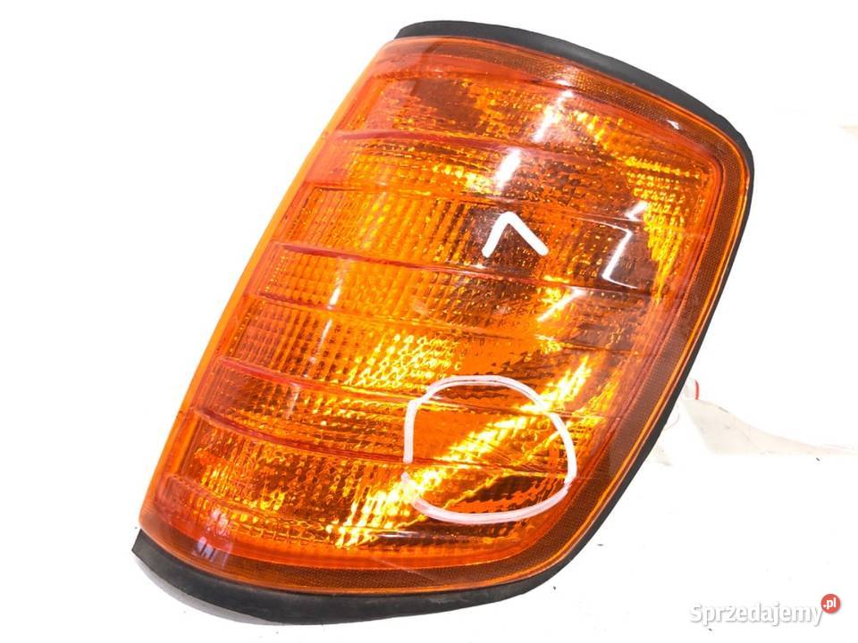 KIERUNKOWSKAZ LEWY PRZÓD MERCEDES W124 8493