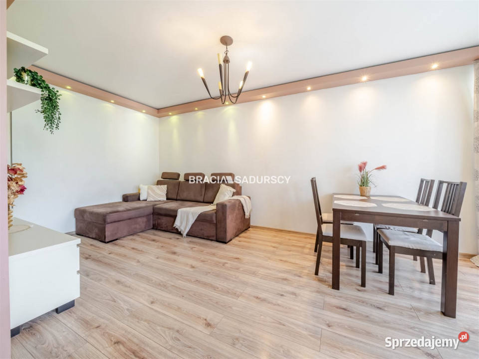 Sprzedam mieszkanie Kraków Baziaka 493m2 2 małopolskie sprzedam