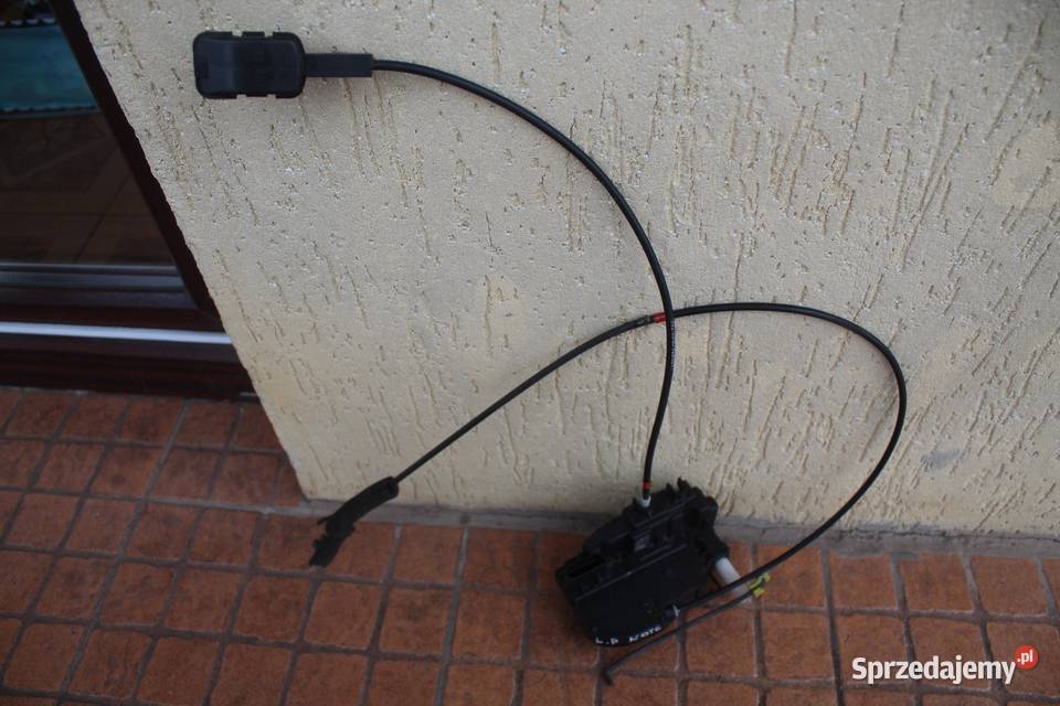 ZAMEK DRZWI LEWY PRZÓD 3 PIN NISSAN NOTE E11 osobowe