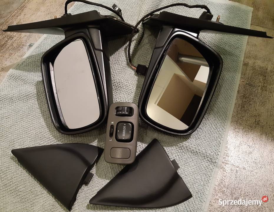 Lusterko lewe prawe Toyota Yaris 2003 VNK 5PIN Łódź