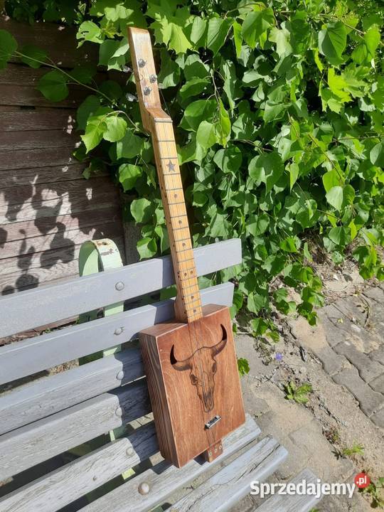 Gitara elektryczna Cigar Box Guitar