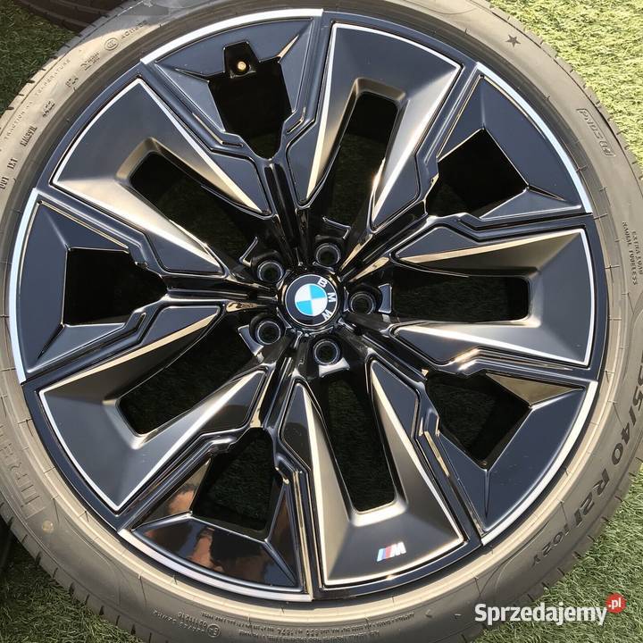 SET 21 BMW M i7 G70 M909 sprzedam