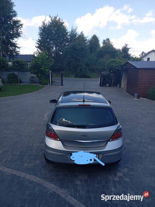 Sprzedam opla Astra h kupiony w polskim salonie Samochody osobowe śląskie Hutki