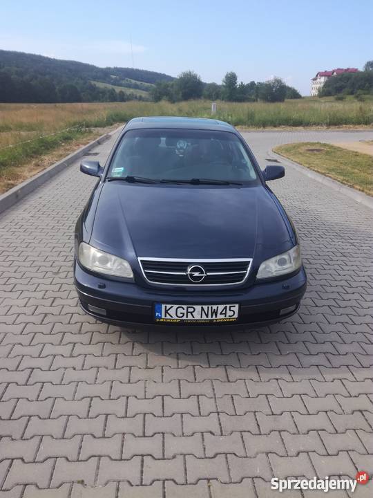 Zadbana omega 22 16v z nową instalacja gazową garażowany Omega Gorlice