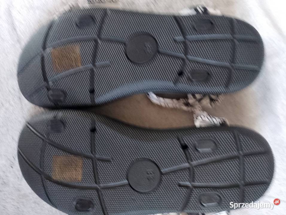 Sandały MSMG w rozmiarze 38 sprzedam