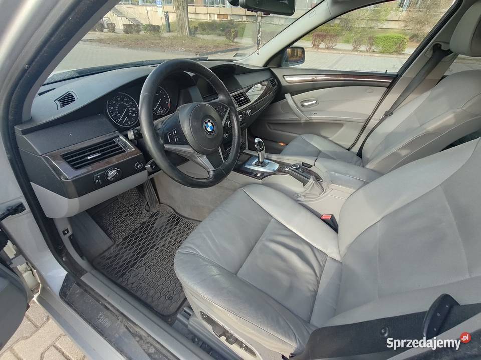 Syndyk sprzeda BMW 528i 2009 r Warszawa