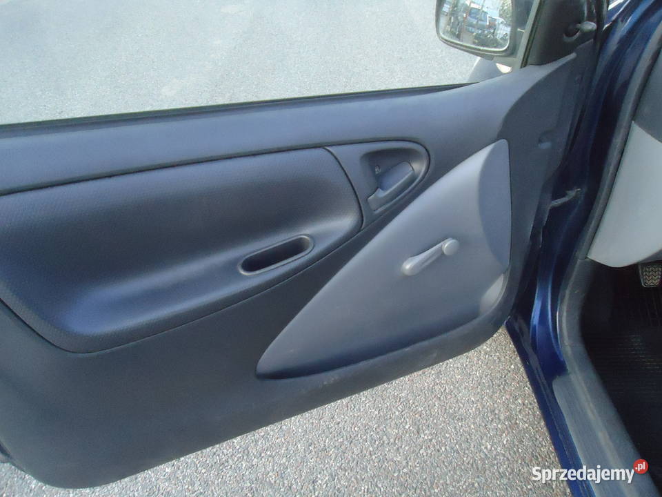 TOYOTA YARIS 10 2002r Nowy Dwór Gdański
