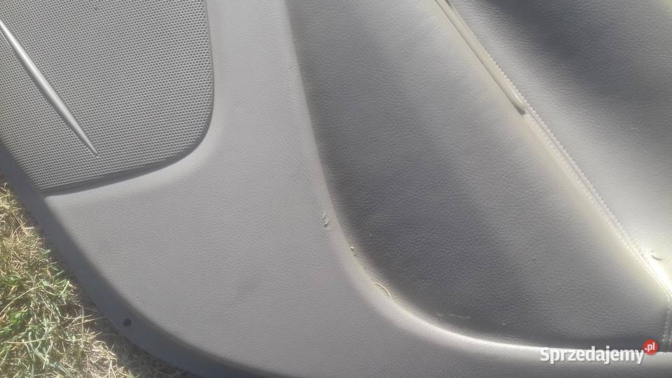 Boczek boczki drzwi light grey tylne Volvo s60 I osobowe Kraków