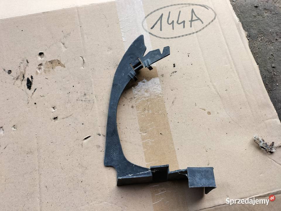 IEROWNICA DOLOT POWIETRZA 8A0805962 AUDI 80 B4 Zestawy naprawcze sprzedam
