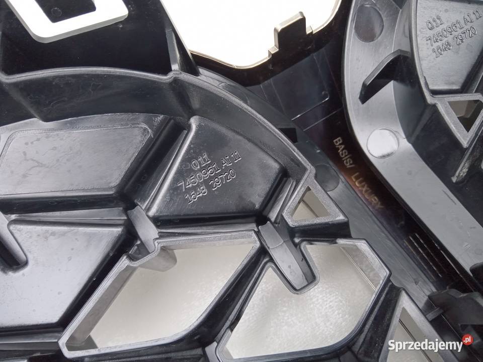GRILL ATRAPA CHŁODNICY BMW 1 F40 Nowy Tomyśl sprzedam