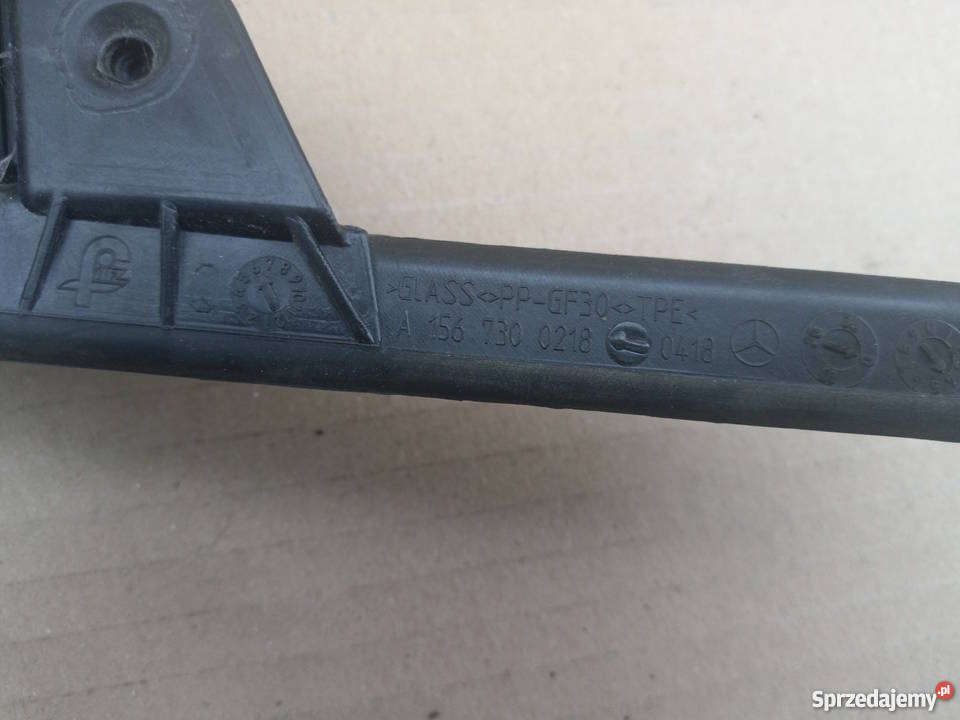 MERCEDES W156 SZYBA BOCZNA DRZWI PRAWY TYŁ Bieleń sprzedam