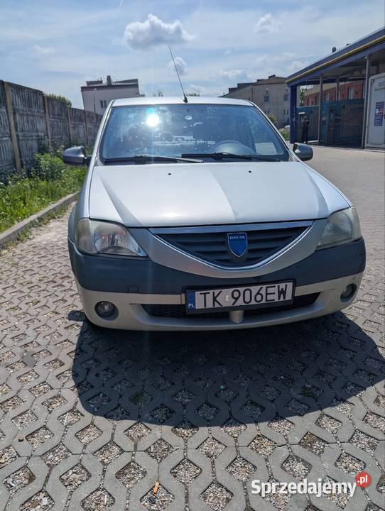 Dacia Logan 16 Benzyna niski przebieg Kielce