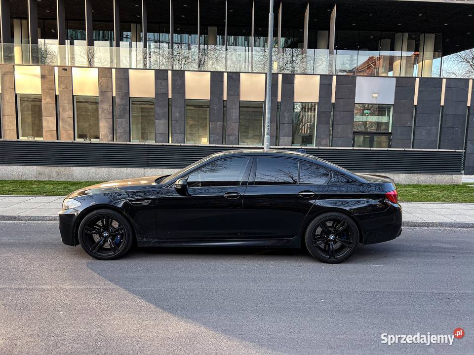 BMW M5 Black Super Rok produkcji 2011 Poznań