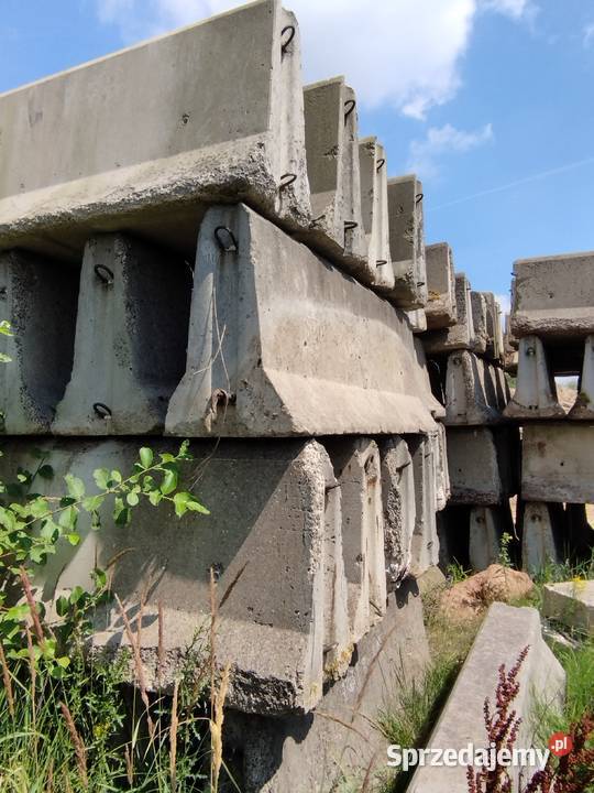 Bariery betonowe dwustronne III gatunek używane