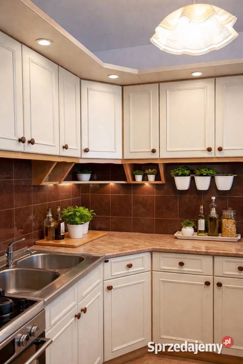 M3 Żory niski blok 233