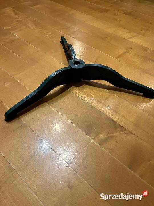 Stojak choinkowy plastikowy z 3 Nogami 180210 sprzedam