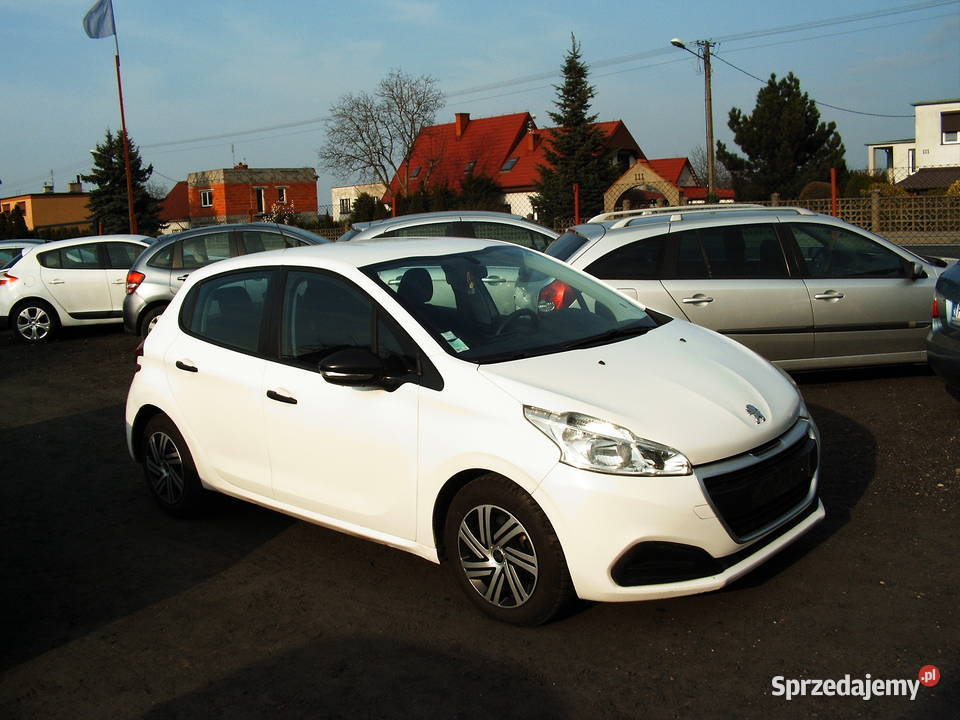 Peugeot 208 16 eHDI 2017r Września