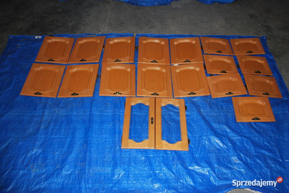 FRONTY SZAFEK PRZYCZEPA KEMPINGOWAKAMPER LMC mazowieckie