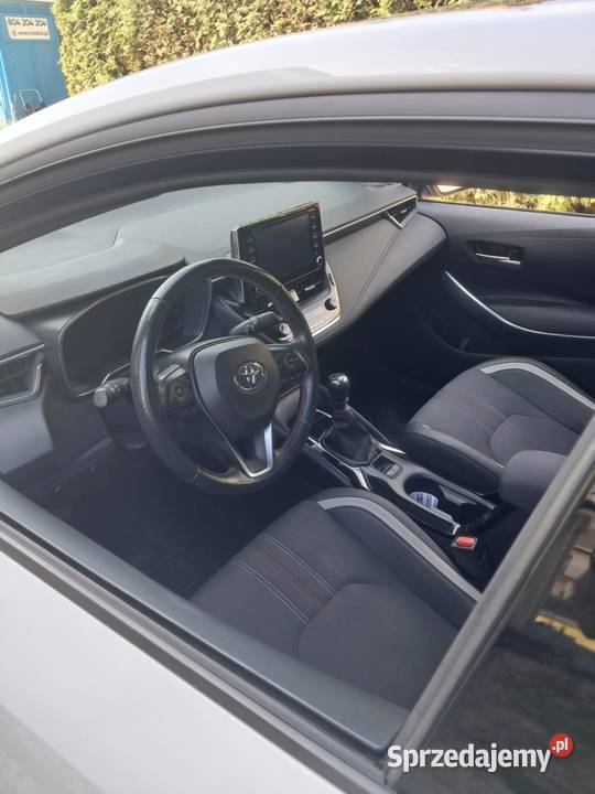 Sprzedam Toyotę Corolle Gr Sport benzyna czujnik parkowania małopolskie Nowy Sącz sprzedam