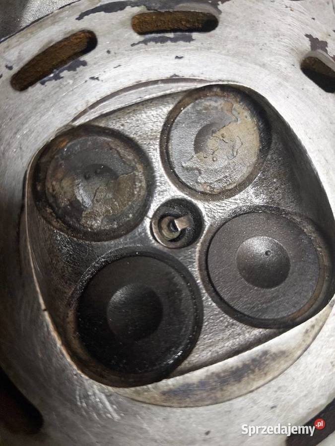 Yamaha YZF 125 głowica zawory zawór korpus Jelenia Góra