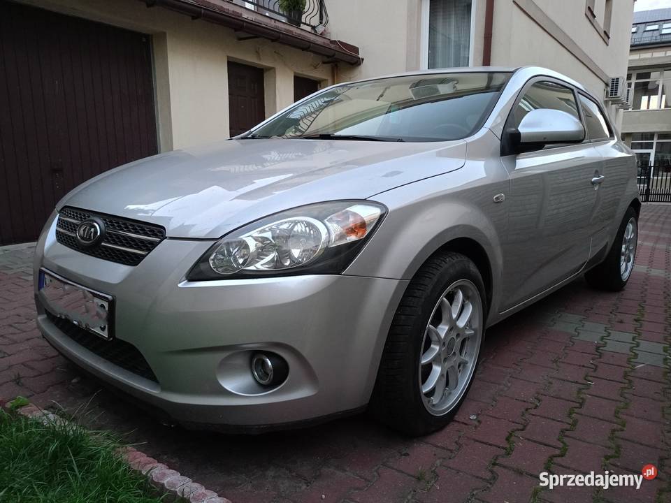KIA PROCEED 20 140 uszkodzony Płock sprzedam
