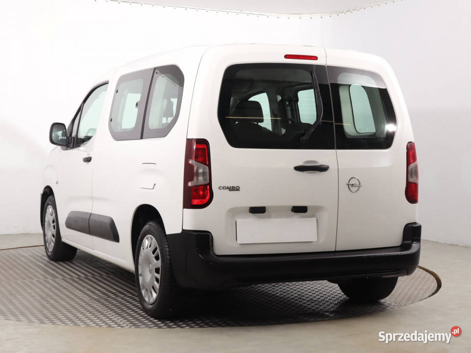 Opel Combo 12 Turbo manualna Katowice