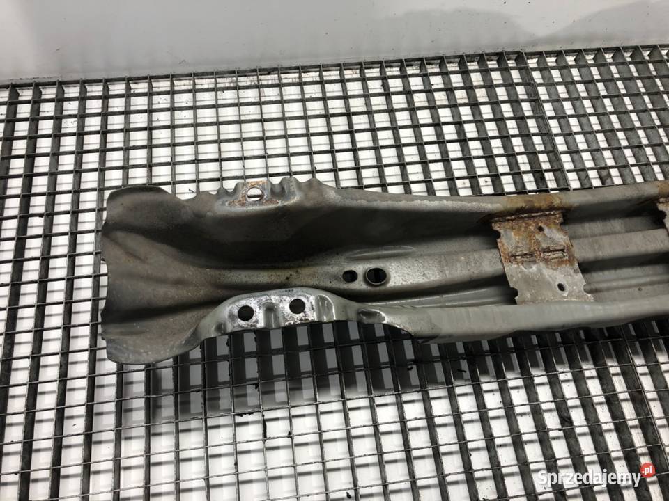 BELKA ZDERZAKA TYŁ VOLVO V40 Hatchback